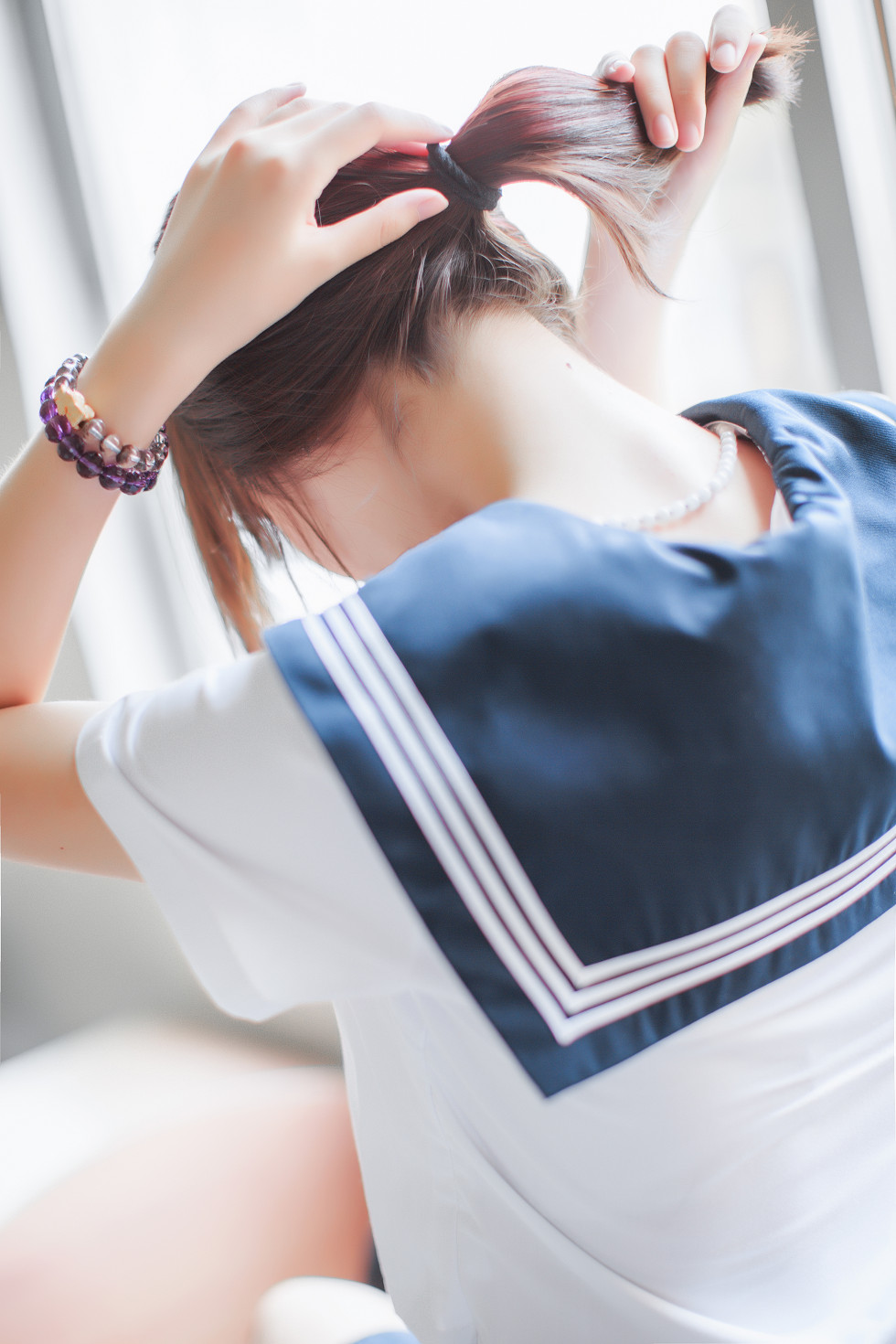 清纯美女疯猫ss同桌的水手服性感写真