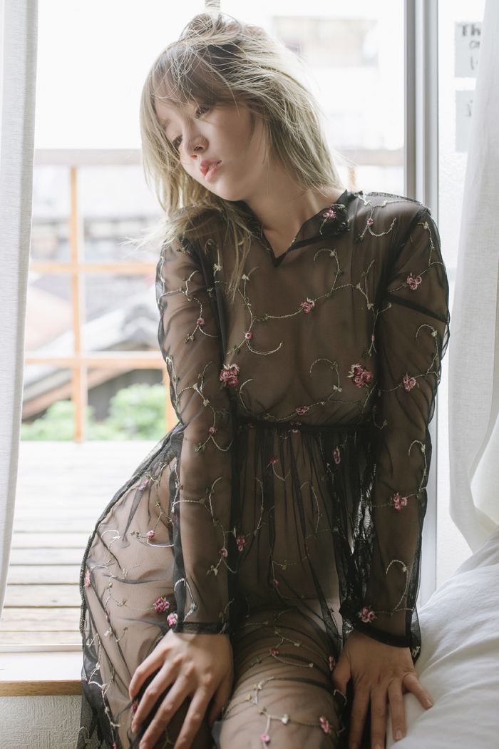 忧郁少女王雨纯透视纱裙诱惑不可挡