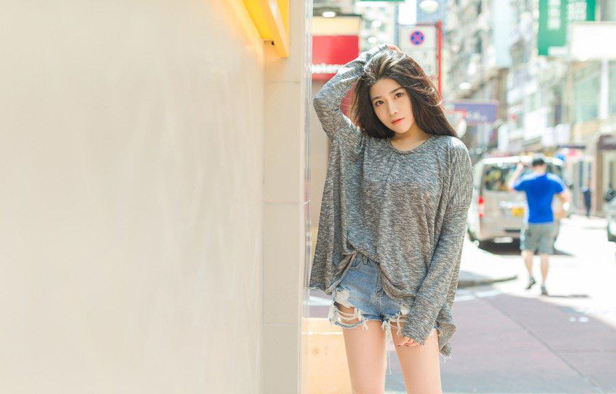 甜姐儿许诺清纯写真肤白貌美惹人喜爱