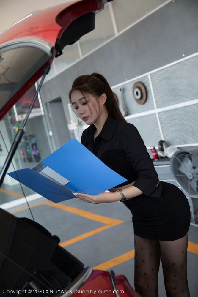 凯竹Vision汽车销售经理黑丝剧情性感写真