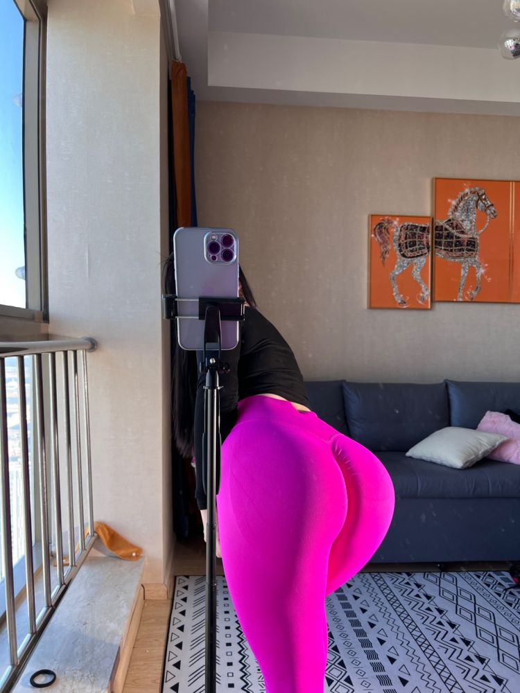 性感美女小王同学媚态极致